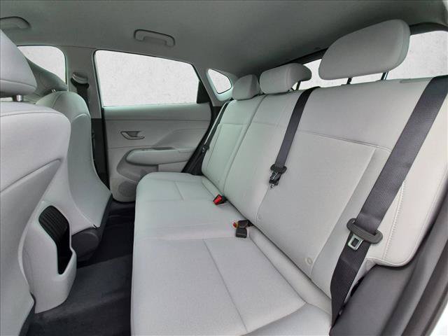 New 2027 Hyundai Kona SE FWD image 15