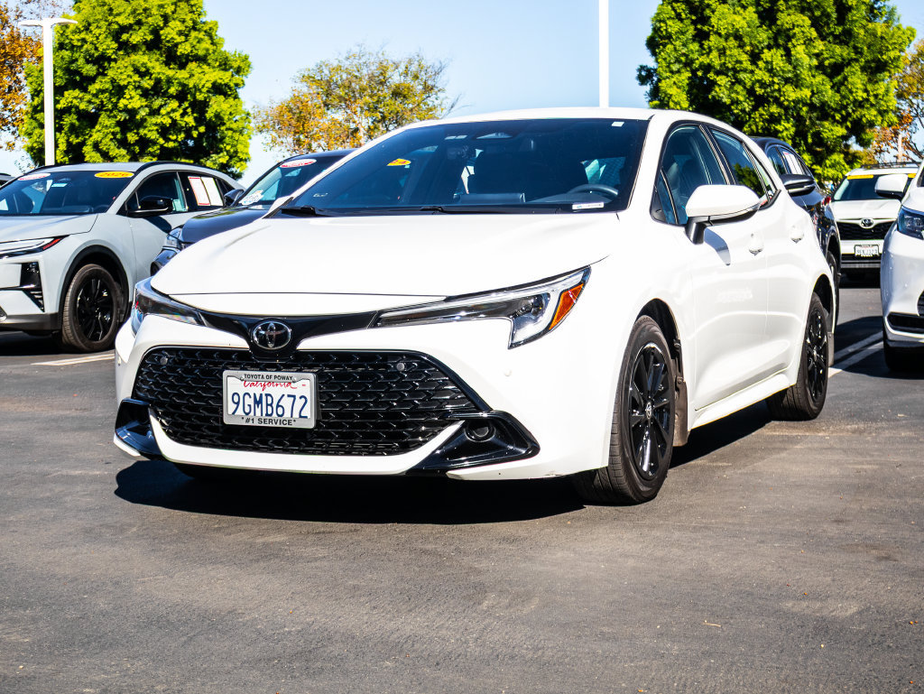 Used 2023 Toyota Corolla SE FWD image 4
