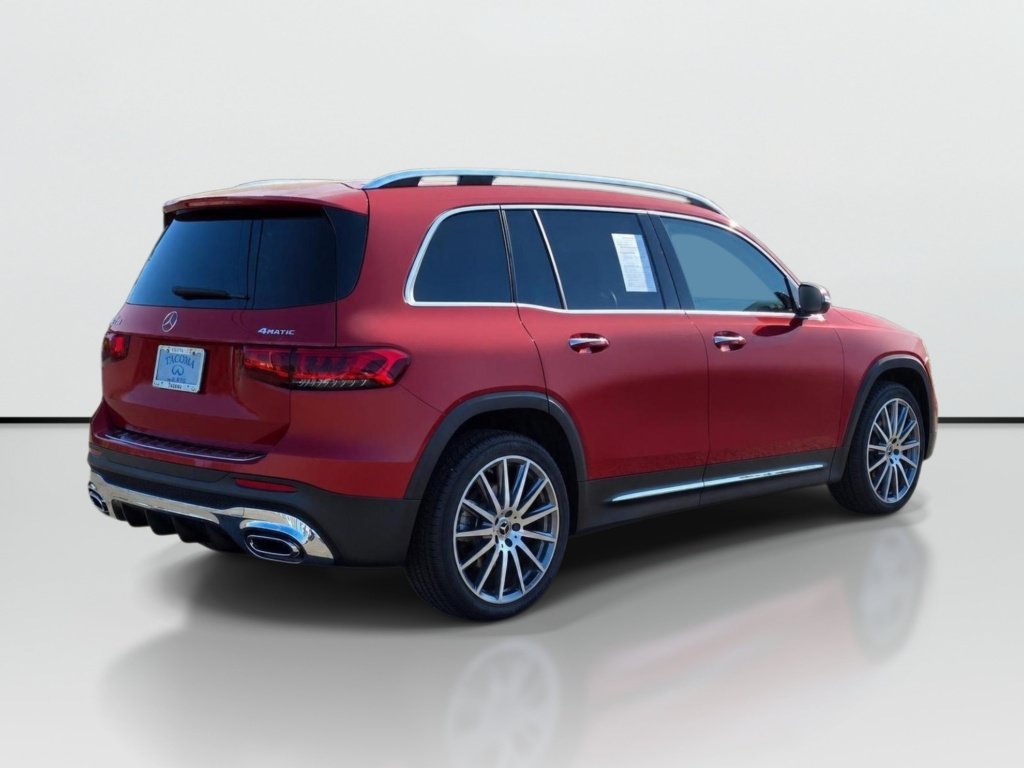 Used 2022 Mercedes-Benz GLB 250 4MATIC image 5