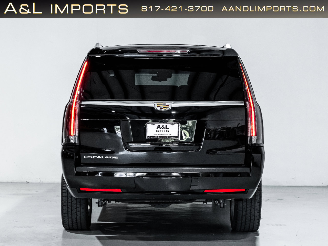 Used 2019 Cadillac Escalade ESV Premium Luxury image 15