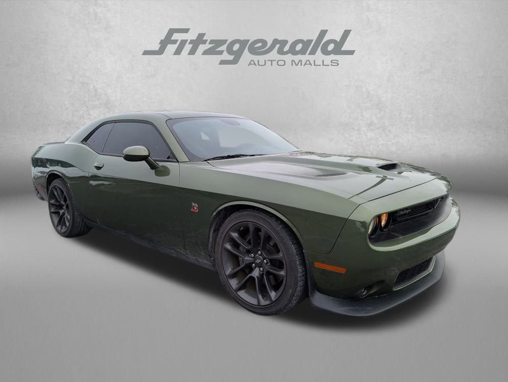 Used 2022 Dodge Challenger R/T Scat Pack image 1