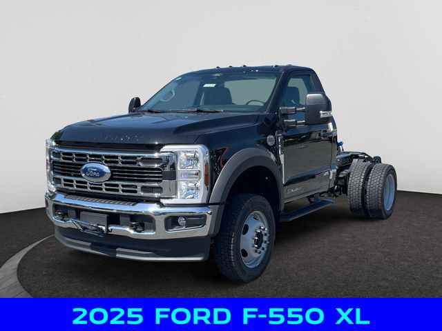New 2025 Ford F550 4x4 Regular Cab Super Duty w/ XL Chrome Package