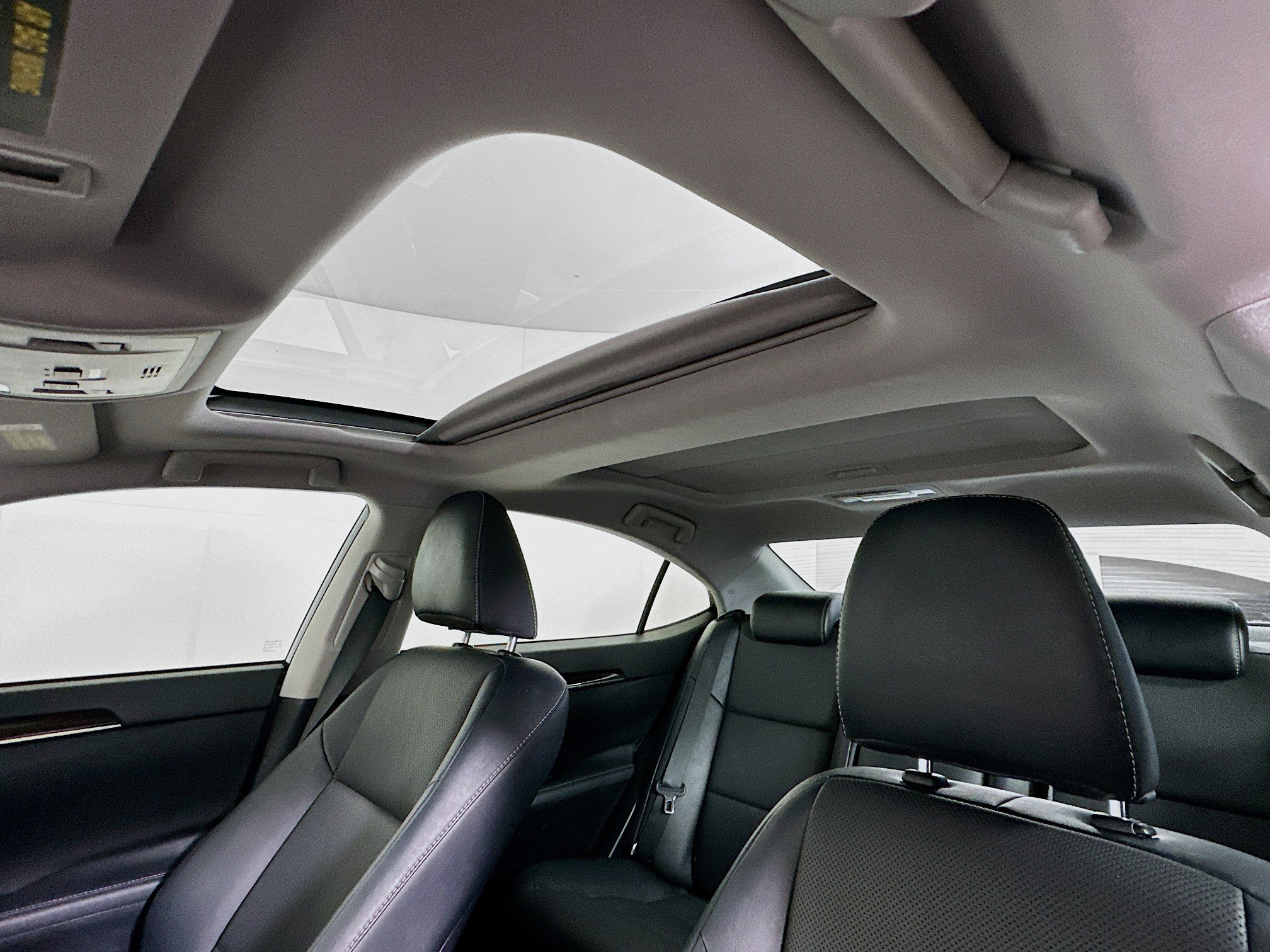 Used 2017 Lexus ES 350 w/ Navigation System Package image 25