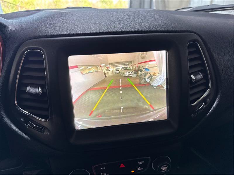 Used 2021 Jeep Compass Trailhawk AWD/4WD image 33