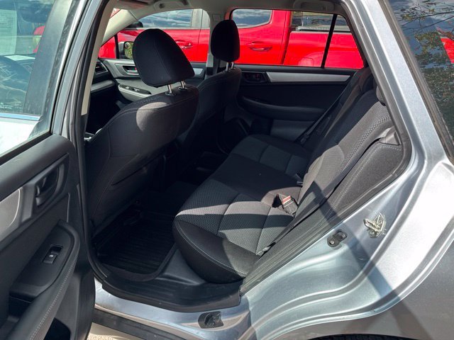 Used 2018 Subaru Outback 2.5i AWD/4WD image 11