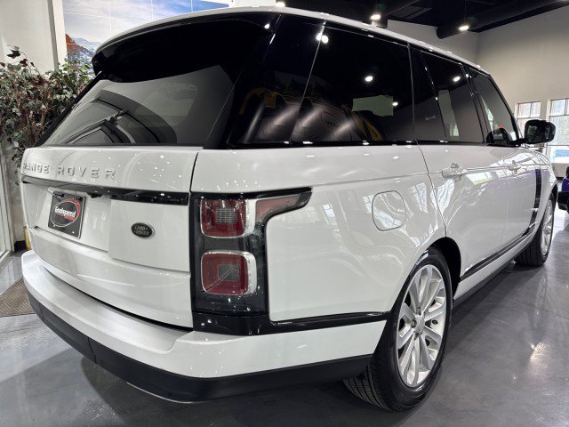 Used 2018 Land Rover Range Rover image 32