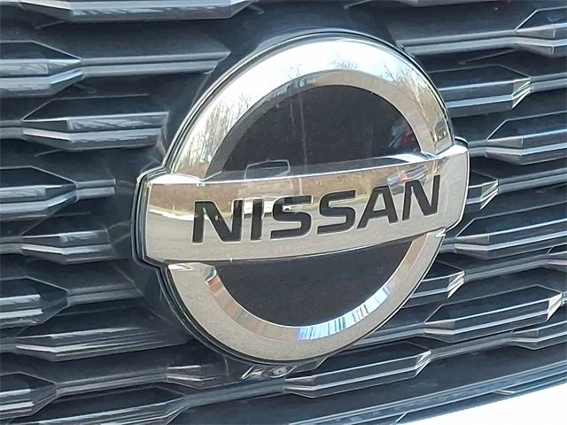 Used 2021 Nissan Rogue Platinum image 32