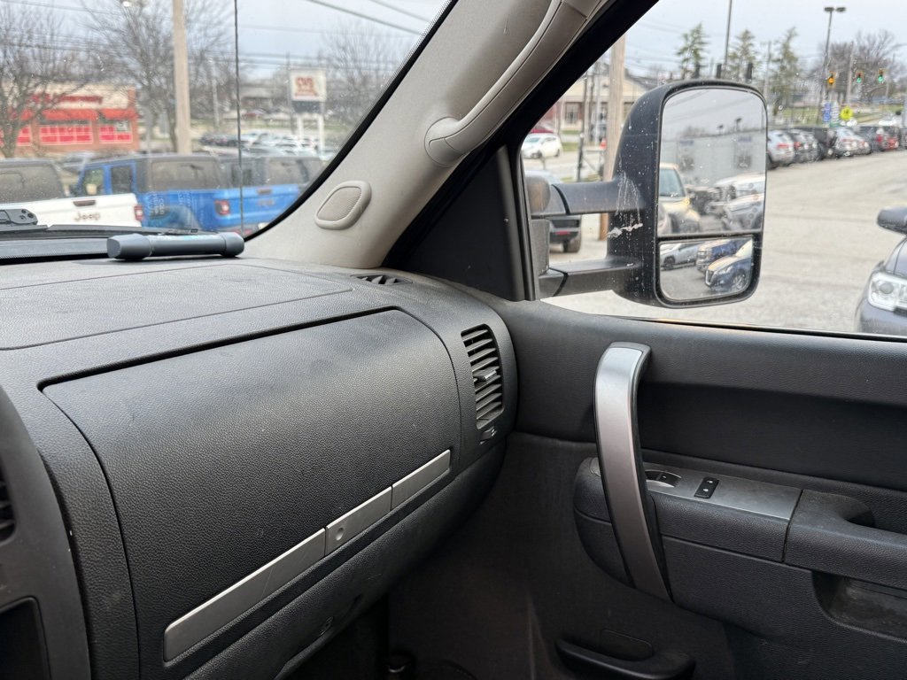 Used 2013 Chevrolet Silverado 3500 LT w/ Interior Plus Package image 23
