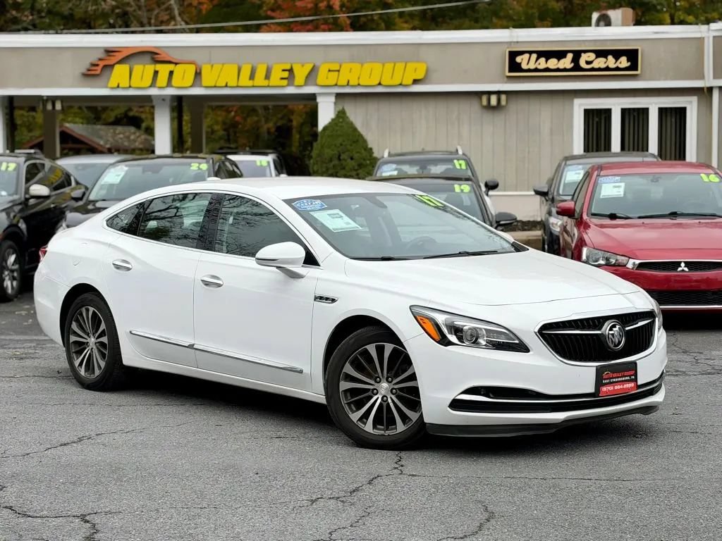 Used 2017 Buick LaCrosse Essence