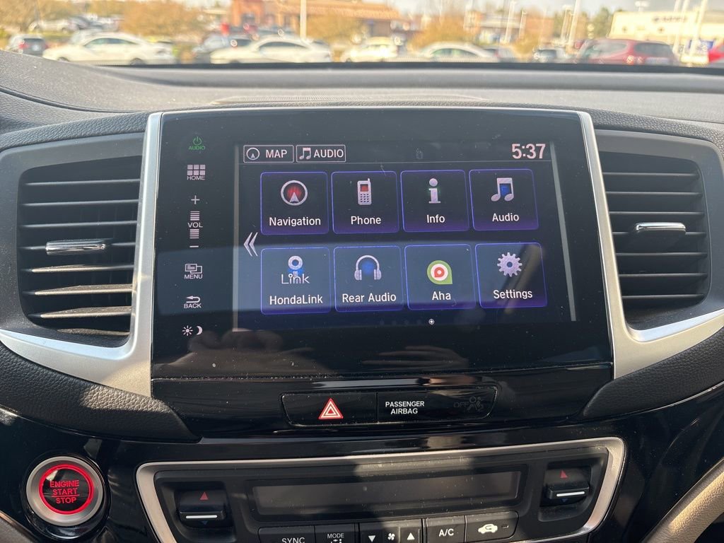 Used 2016 Honda Pilot Touring image 22