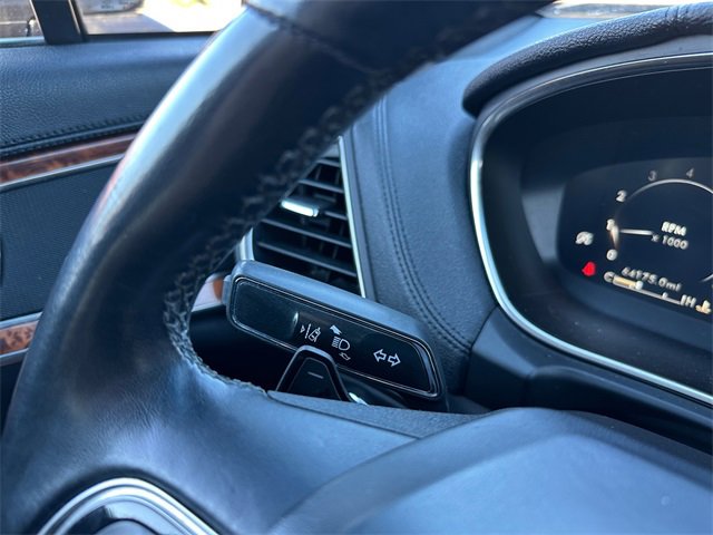 Used 2019 Lincoln Nautilus Select image 24