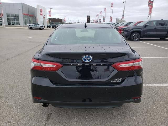 Used 2020 Toyota Camry XLE w/ Driver Assist Package image 6