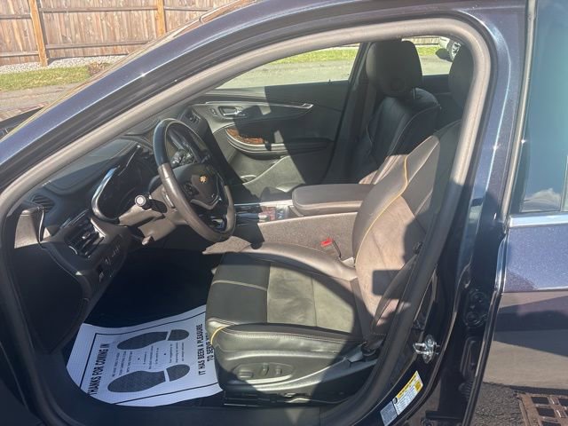 Used 2014 Chevrolet Impala LT w/ Premium Seating Package image 10