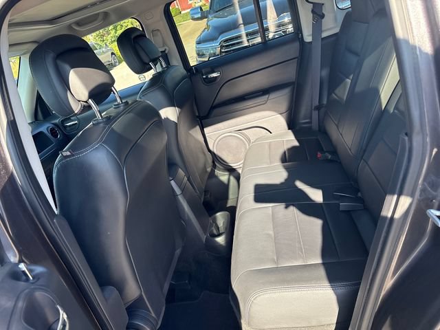 Used 2017 Jeep Patriot 4WD image 20