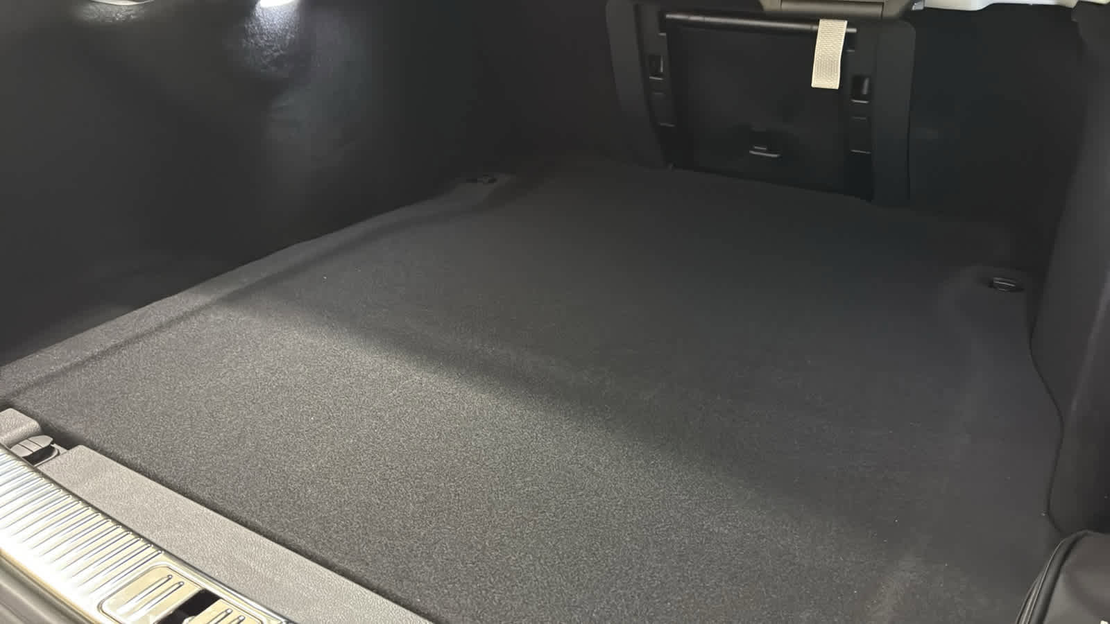 New 2025 Mercedes-Benz S 580e 4MATIC Sedan image 32