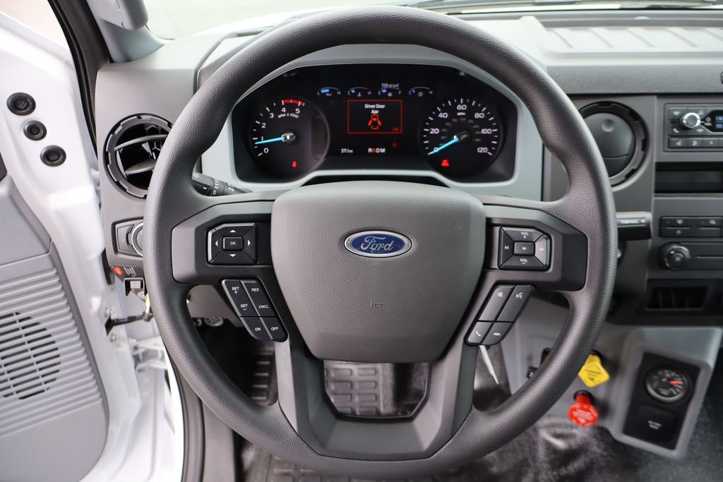New 2026 Ford F750 2WD Regular Cab Super Duty image 31