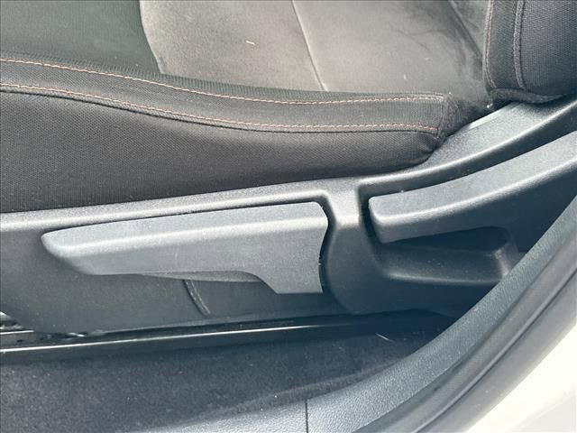 Used 2025 Nissan Sentra SR FWD image 19