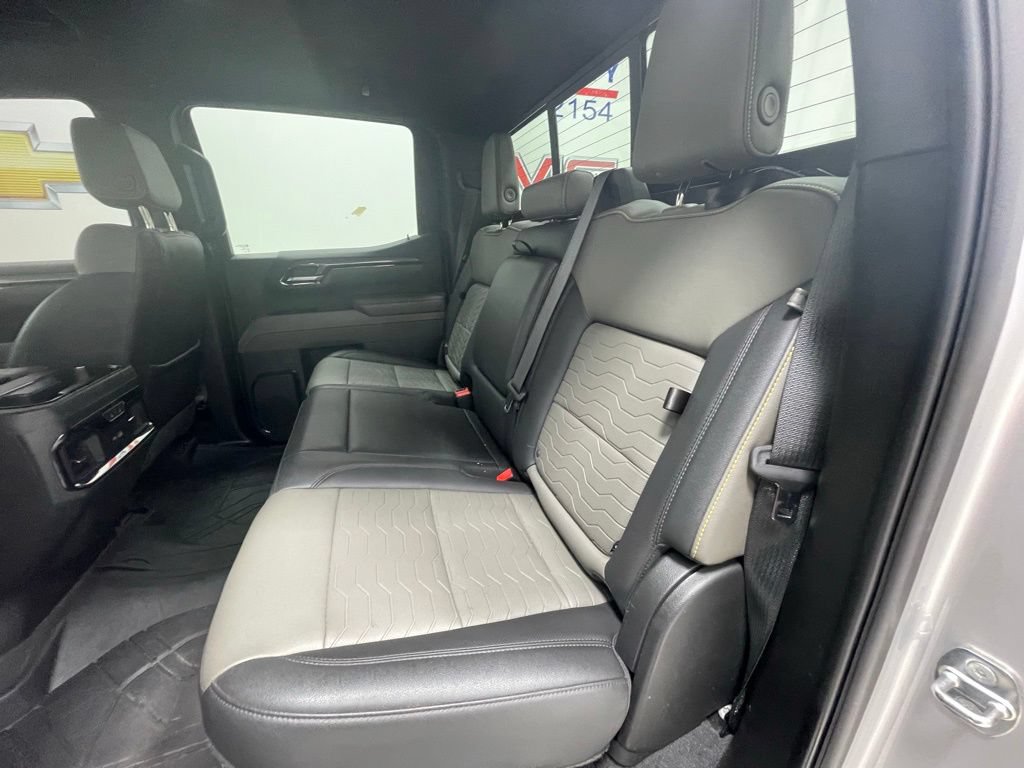 Used 2022 Chevrolet Silverado 1500 ZR2 w/ Technology Package AWD/4WD image 12