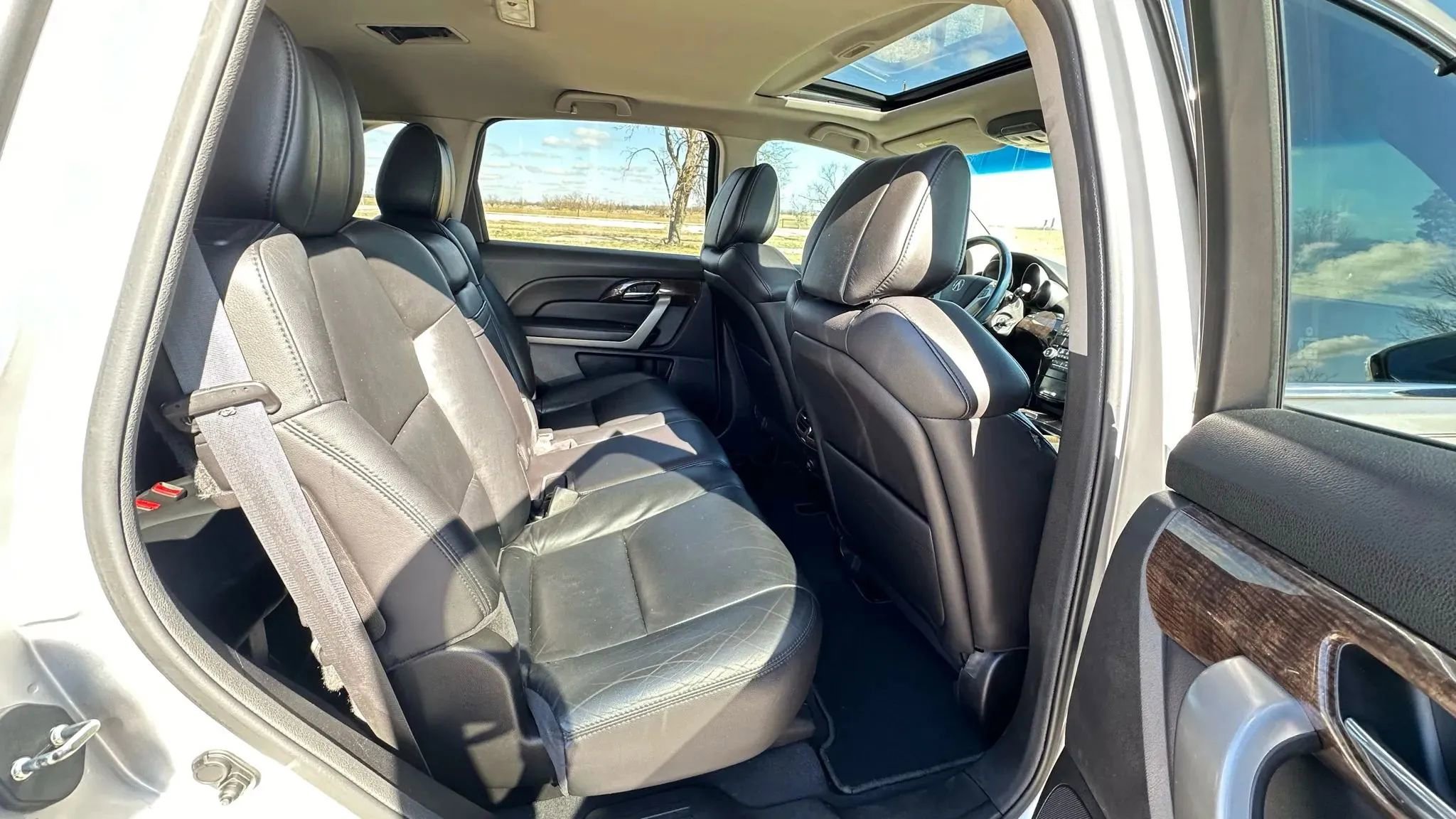 Used 2011 Acura MDX image 25