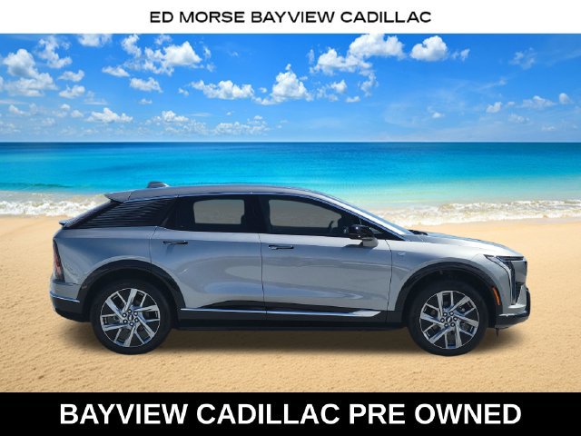 Used 2027 Cadillac Optiq Luxury RWD image 13