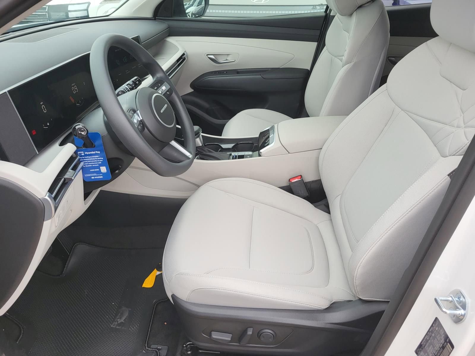 New 2026 Hyundai Tucson SEL FWD image 16