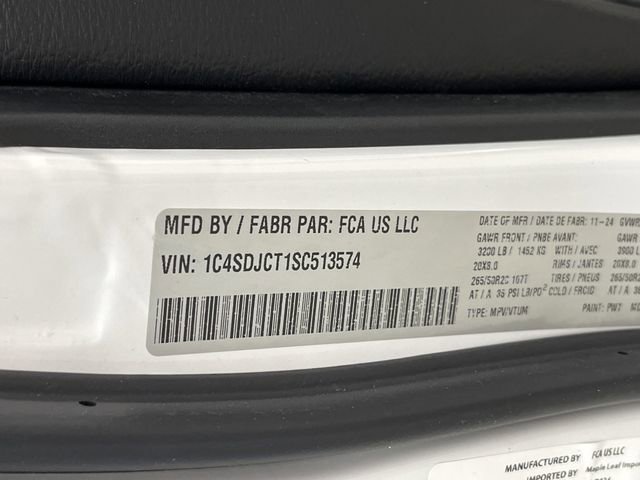 Used 2025 Dodge Durango R/T image 45