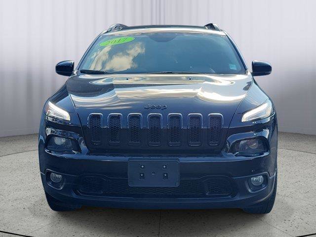 Used 2017 Jeep Cherokee High Altitude AWD/4WD image 2