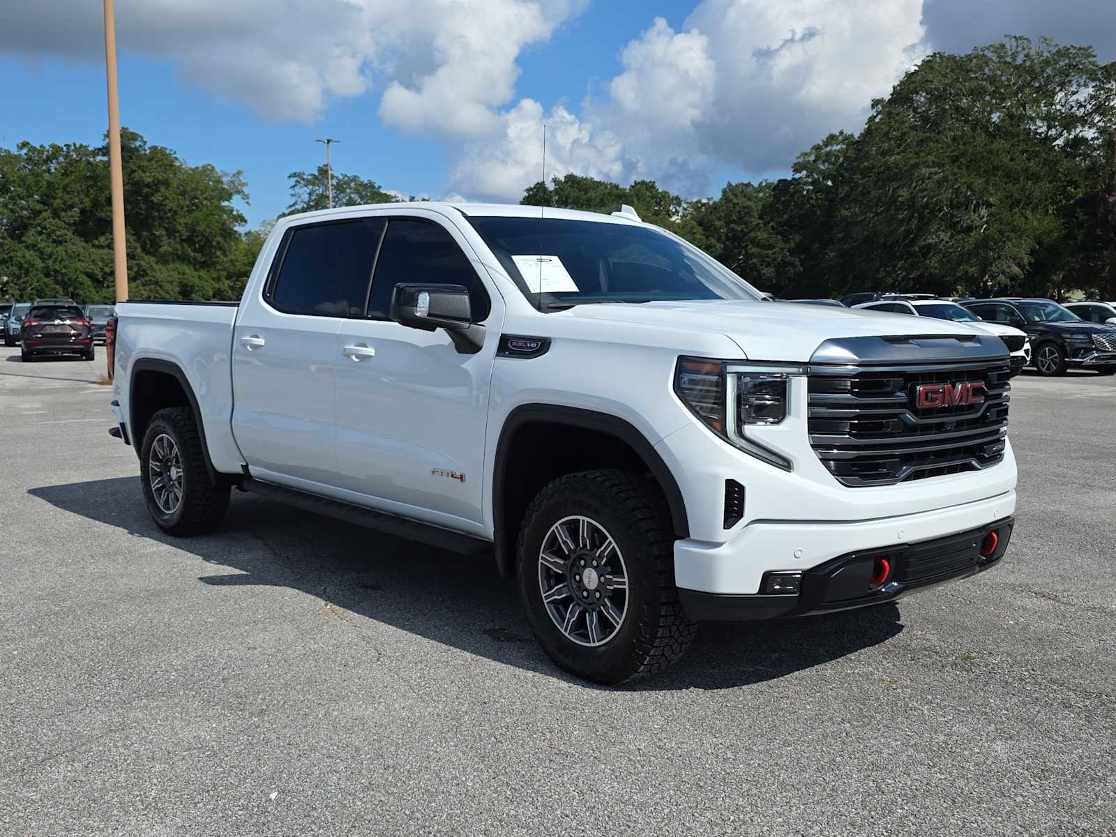 Used 2024 GMC Sierra 1500 AT4 w/ Technology Package image 3