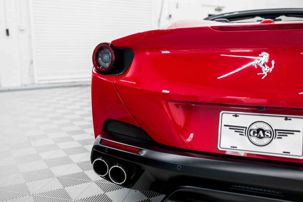 Used 2019 Ferrari Portofino RWD image 39