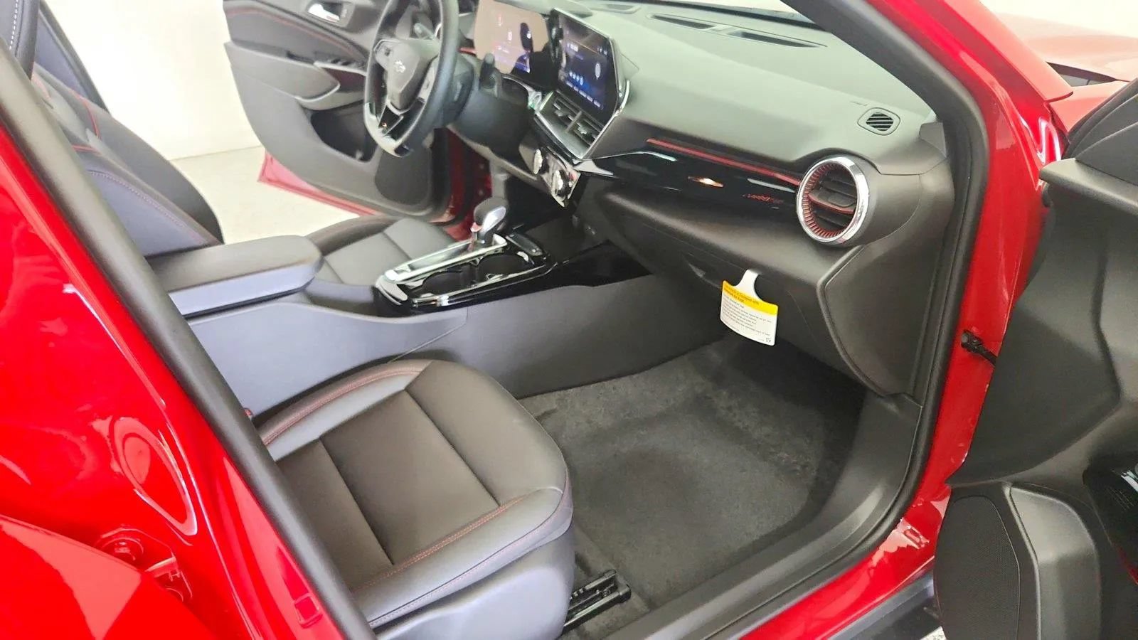 New 2026 Chevrolet Trax RS w/ Driver Confidence Package FWD image 27