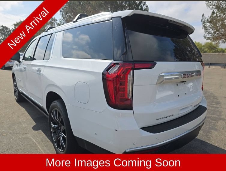 Used 2023 GMC Yukon XL Denali w/ Denali Reserve Package AWD/4WD image 5