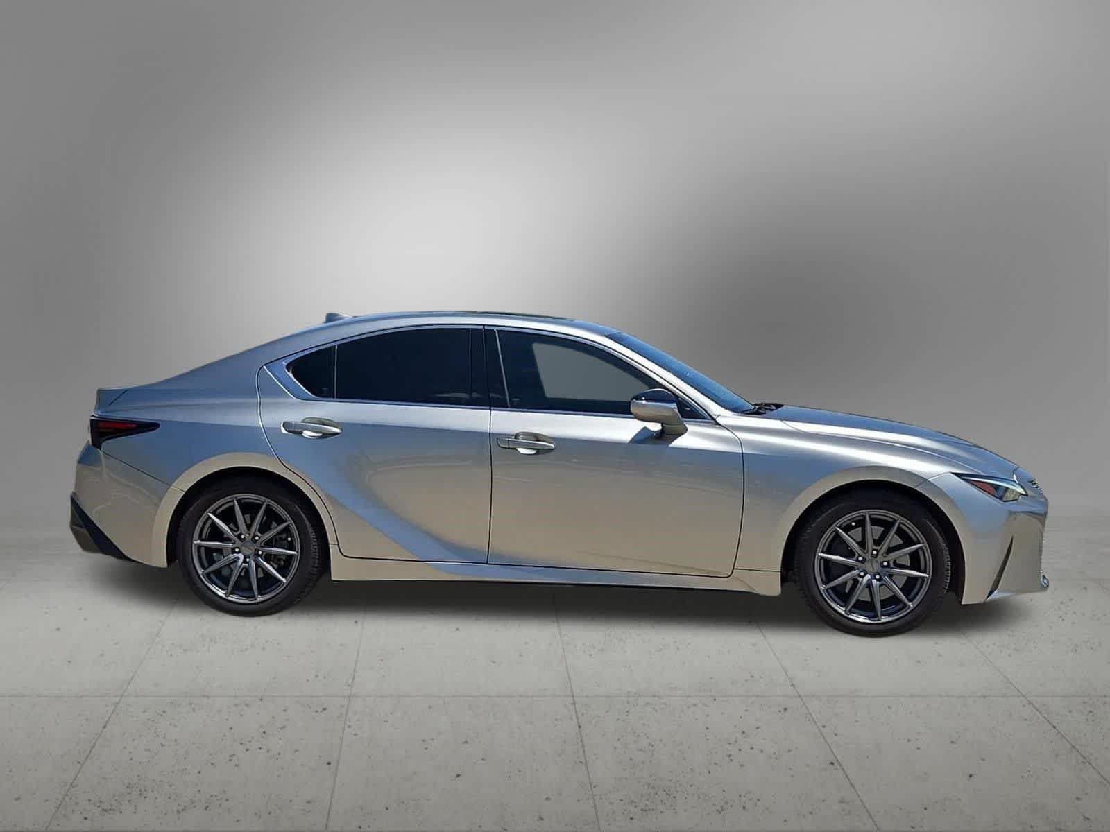 Used 2021 Lexus IS 300 w/ Comfort Package RWD image 7