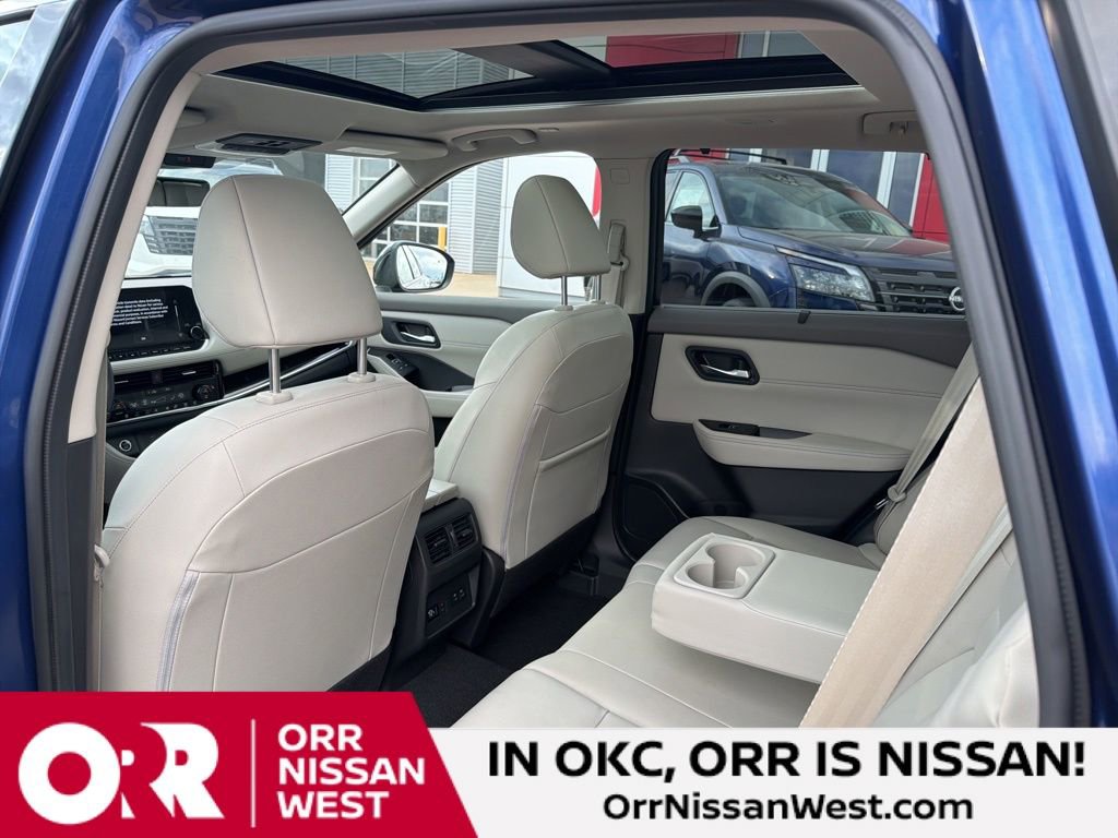 Used 2023 Nissan Rogue SL w/ SL Premium Package AWD/4WD image 16