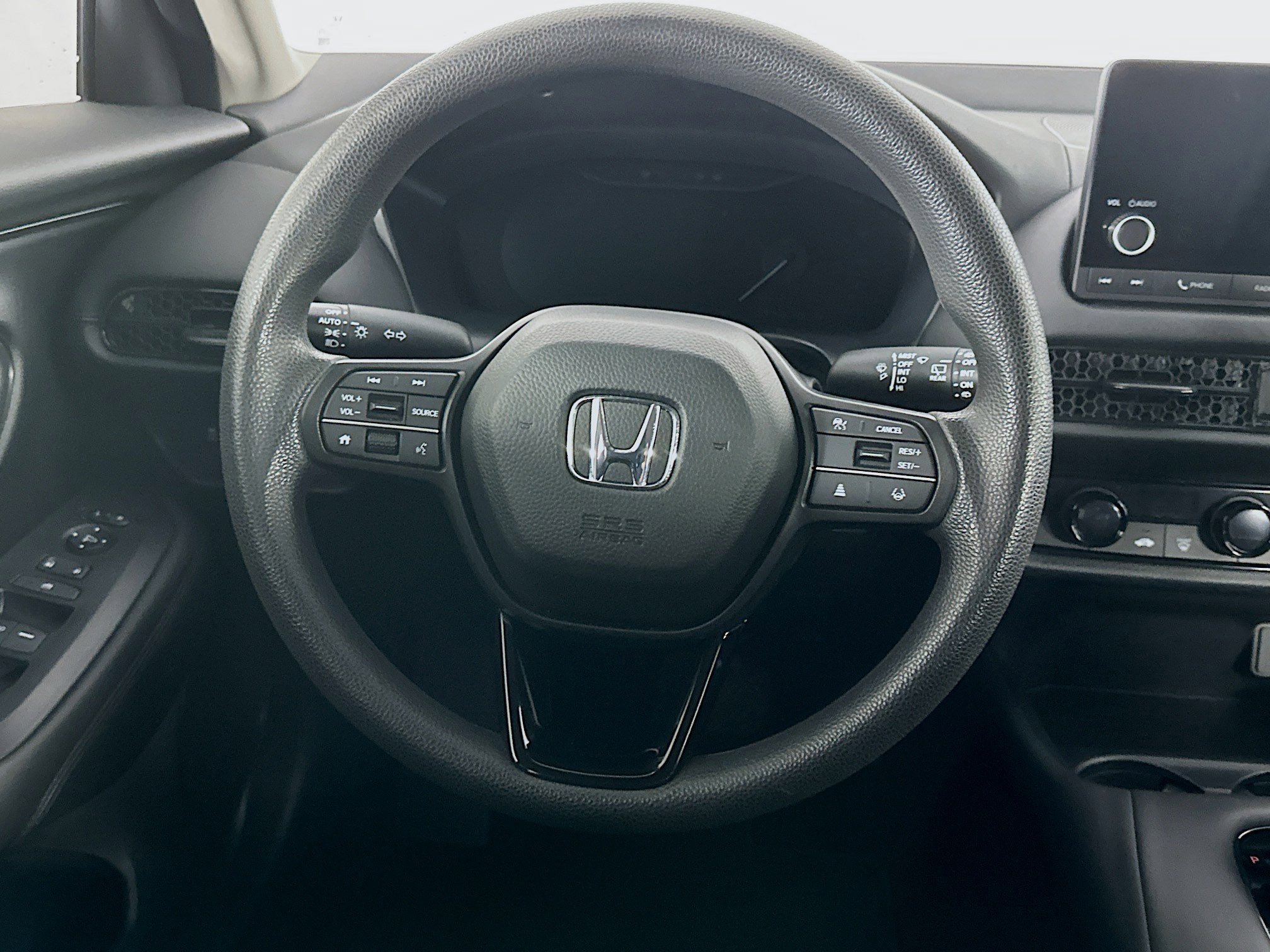 Used 2024 Honda HR-V LX image 17