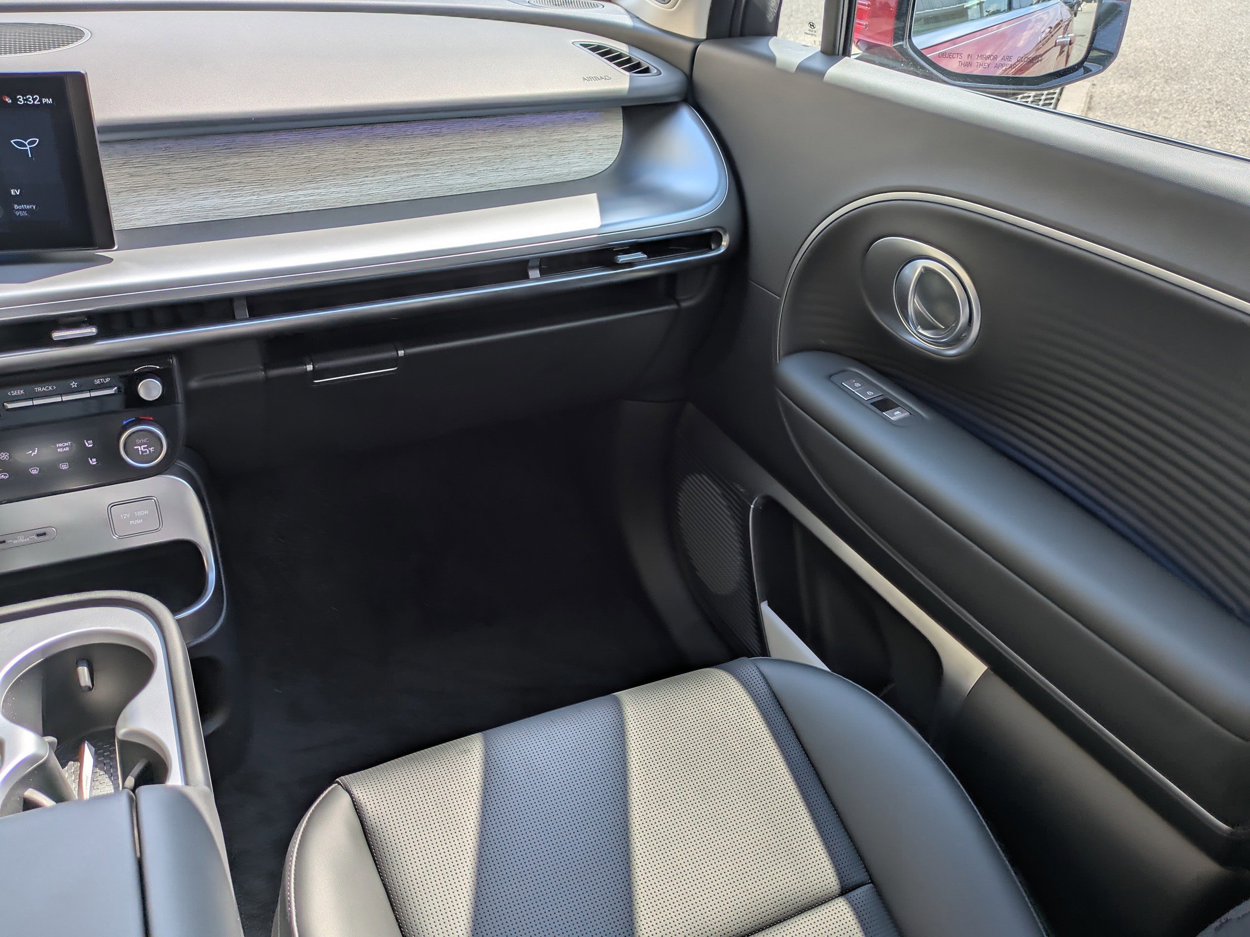 New 2026 Hyundai Ioniq 9 Limited image 19