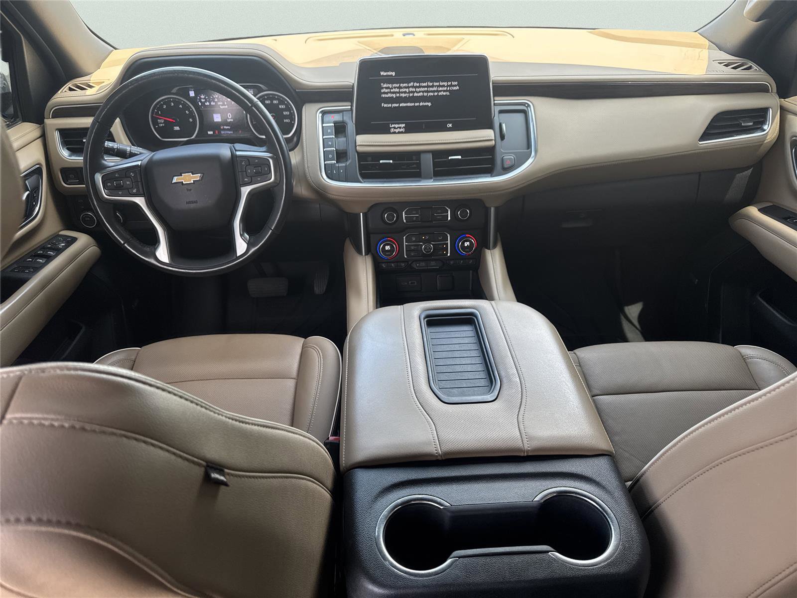 Used 2021 Chevrolet Tahoe Premier AWD/4WD image 17