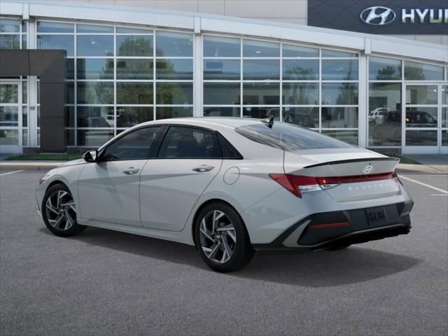 New 2025 Hyundai Elantra SEL image 5