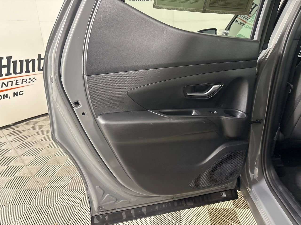 Used 2024 Hyundai Santa Cruz SEL image 19