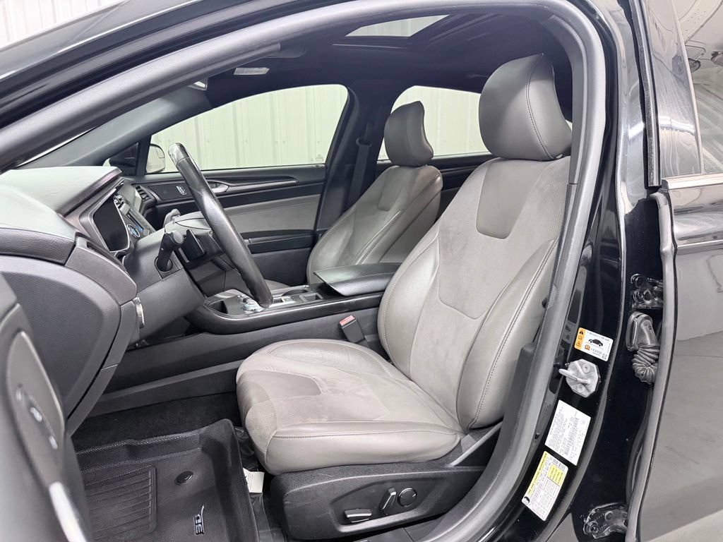 Used 2017 Ford Fusion Sport AWD/4WD image 13