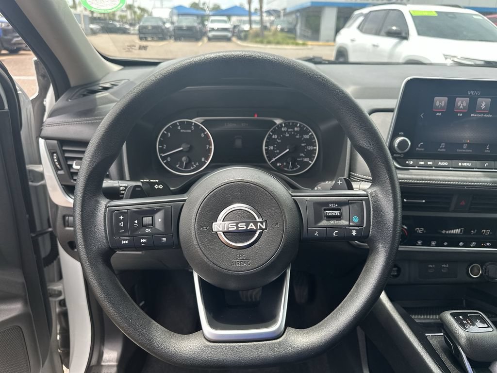 Used 2024 Nissan Rogue SV AWD/4WD image 30