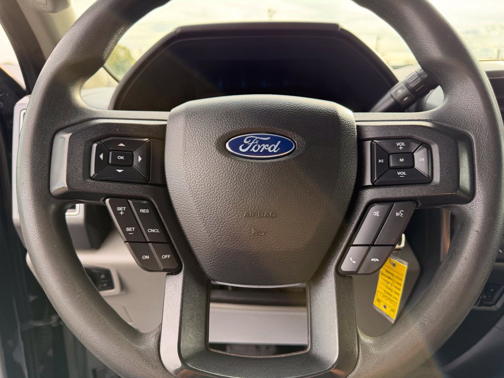 Used 2022 Ford F250 XLT w/ Snow Plow Prep Package AWD/4WD image 14