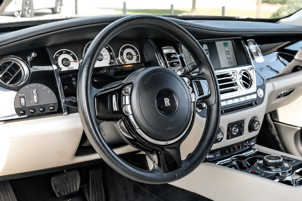 Used 2014 Rolls-Royce Wraith RWD image 12