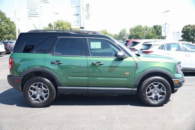 Used 2024 Ford Bronco Sport Badlands image 4