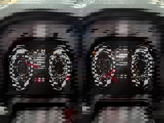 Used 2016 RAM 2500 Big Horn w/ Black Appearance Group image 19