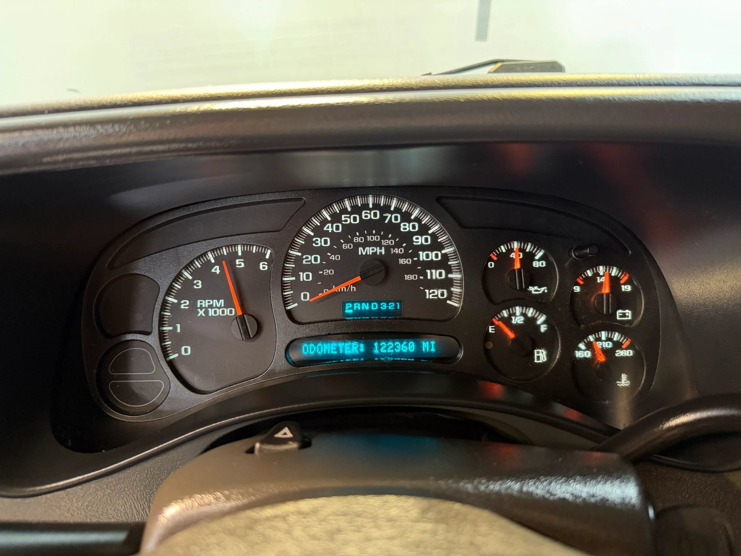 Used 2005 Chevrolet Silverado 1500 LS w/ Light Duty Power Package AWD/4WD image 14