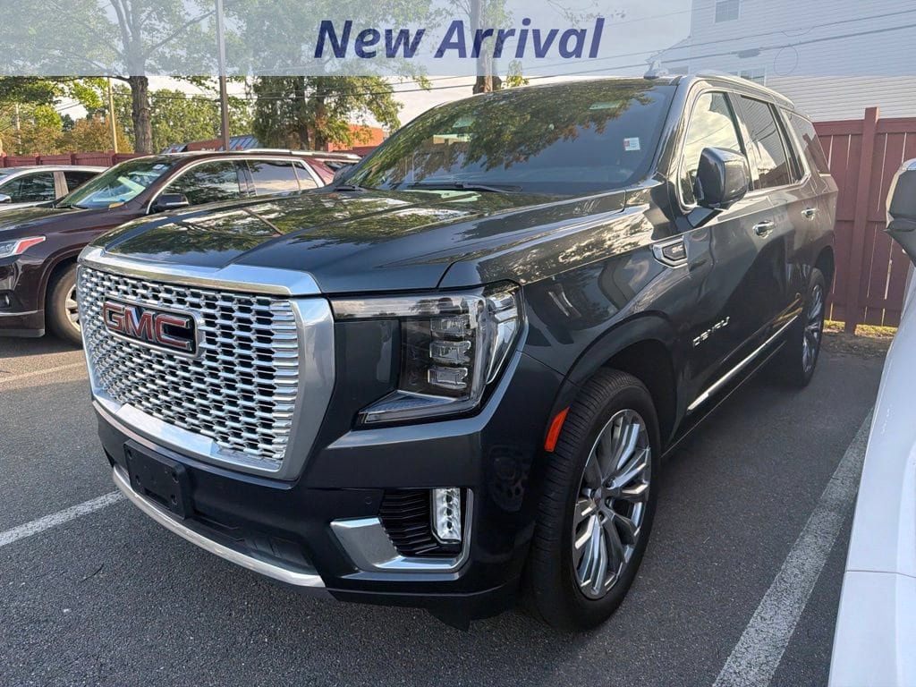 Used 2022 GMC Yukon Denali w/ Denali Premium Package