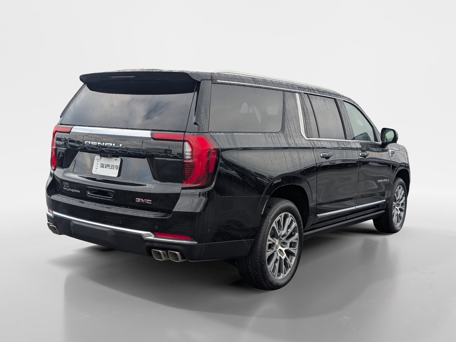 New 2026 GMC Yukon XL Denali w/ Denali Reserve Package image 6