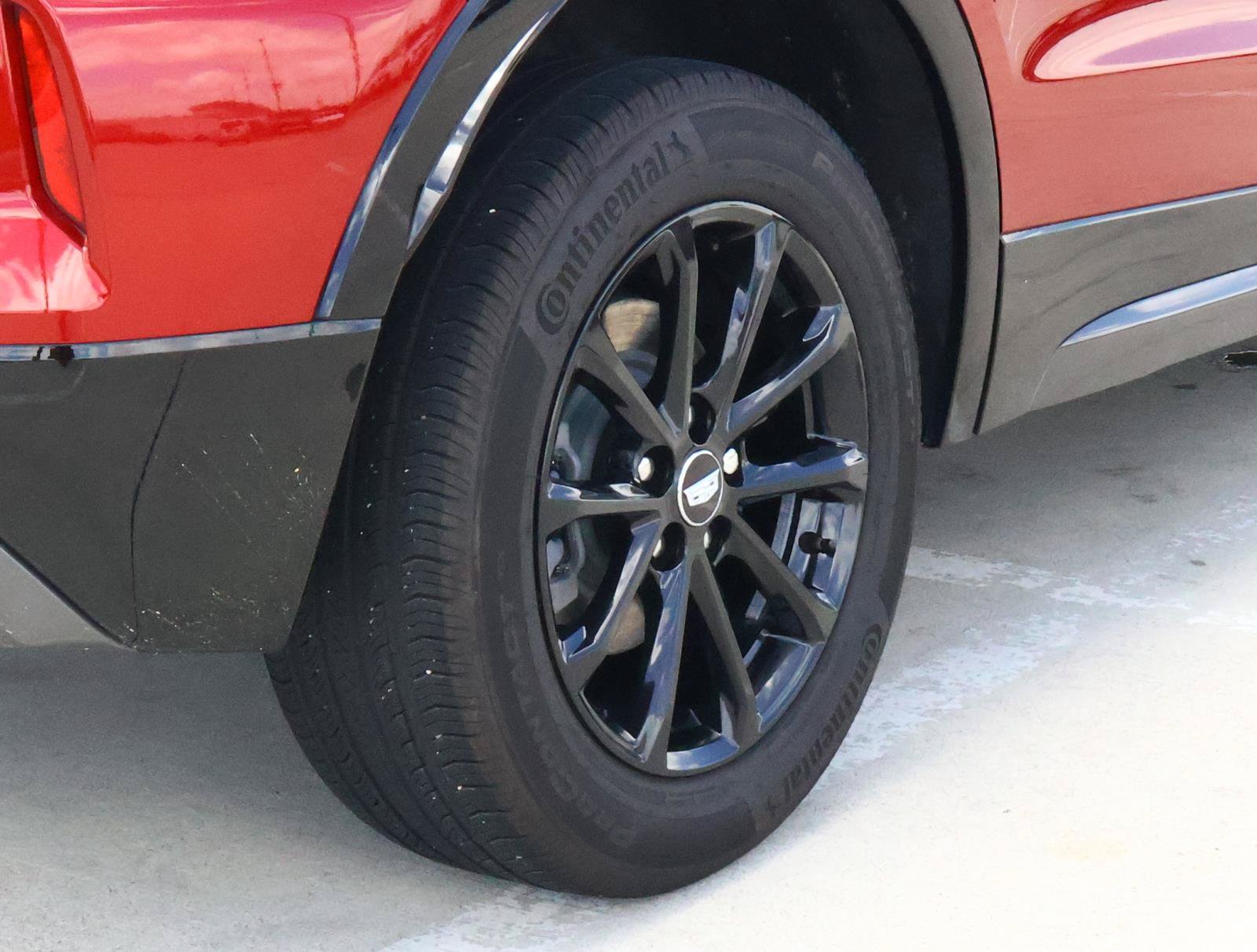 Used 2024 Cadillac XT4 Sport w/ Cold Weather Package FWD image 12