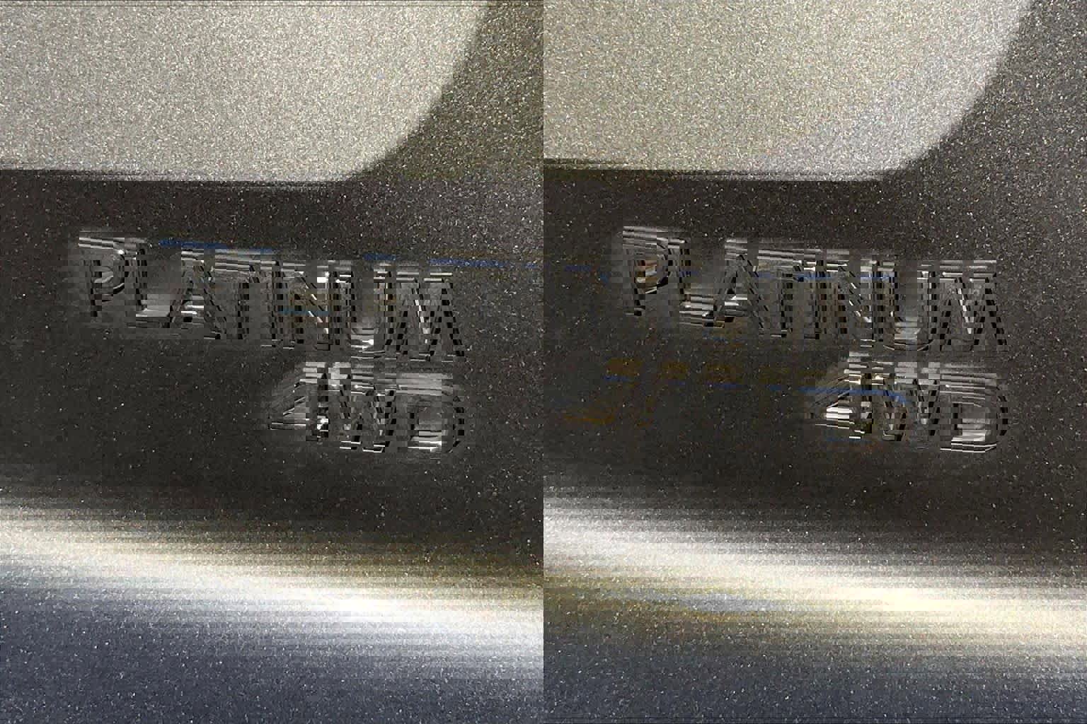 Used 2022 Nissan Pathfinder Platinum w/ Cargo Package image 9