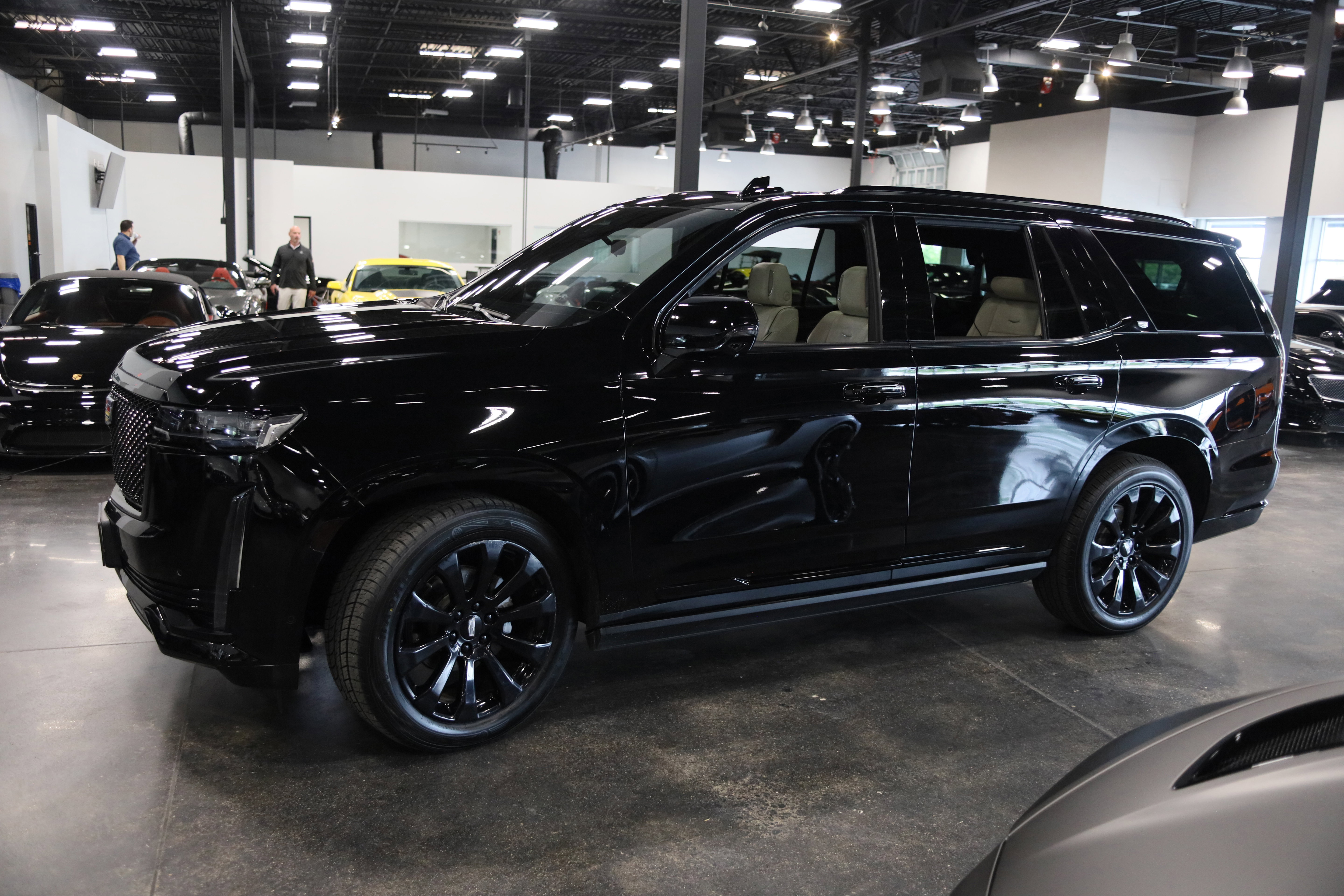 Used 2022 Cadillac Escalade Sport w/ Touring Package AWD/4WD image 9